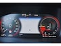 Volvo V60 T6 Recharge AWD R-Design - Panorama/schuifdak - IntelliSafe Assist - Harman/Kardon audio - Parkeercamera achter - Verwarmde voorstoelen & stuur - Parkeersensoren voor & achter - Elektr. bedienb. bestuurdersstoel met geheugen - Extra getint glas - 19' LMV