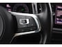 Volkswagen T-Roc 1.5 TSI Sport Business R 150PK / 110kW DSG, Panoramadak, R-Line in- en exterieur, achteruitrijcamera (rear view), parkeersensoren voor en achter (pdc), 18" 'Sebring' LMV, elektrisch verstel-, verwarm- en inklapbare buitenspiegels (spiegelpakket), lendesteun, LED verlichting, navigatie, verwarmbare voorstoelen, DAB+, elektrische achterklep, adaptieve cruise control (acc), Apple Carplay & Android Auto, keyless start & entry etc.