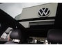 Volkswagen T-Roc 1.5 TSI Sport Business R 150PK / 110kW DSG, Panoramadak, R-Line in- en exterieur, achteruitrijcamera (rear view), parkeersensoren voor en achter (pdc), 18" 'Sebring' LMV, elektrisch verstel-, verwarm- en inklapbare buitenspiegels (spiegelpakket), lendesteun, LED verlichting, navigatie, verwarmbare voorstoelen, DAB+, elektrische achterklep, adaptieve cruise control (acc), Apple Carplay & Android Auto, keyless start & entry etc.