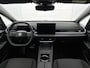 Volkswagen ID.3 Neo Life 50 kWh 170 PK | Steunhaak | Navigatie | Apple Carplay draadloos | Stoelverwarming | Ruiten getint | 19" Lichtmetalen velgen | Android Auto draadloos | LED verlichting | Camera | Climate control | Dodehoek sensoren |
