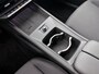 Volkswagen ID.3 Neo Life 50 kWh 170 PK | Steunhaak | Navigatie | Apple Carplay draadloos | Stoelverwarming | Ruiten getint | 19" Lichtmetalen velgen | Android Auto draadloos | LED verlichting | Camera | Climate control | Dodehoek sensoren |