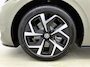 Volkswagen ID.3 Neo Life 50 kWh 170 PK | Steunhaak | Navigatie | Apple Carplay draadloos | Stoelverwarming | Ruiten getint | 19" Lichtmetalen velgen | Android Auto draadloos | LED verlichting | Camera | Climate control | Dodehoek sensoren |