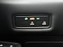 Volkswagen ID.3 Neo Life 50 kWh 170 PK | Steunhaak | Navigatie | Apple Carplay draadloos | Stoelverwarming | Ruiten getint | 19" Lichtmetalen velgen | Android Auto draadloos | LED verlichting | Camera | Climate control | Dodehoek sensoren |