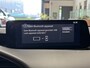Mazda 3 2.0 E-SKYACTIV-G M HYBRID 122 AUTOMAAT EXCLUSIVE-LINE NAVIGATIE 360 CAMERA ADAPTIVE CRUISE CONTROL HEAD-UP DISPLAY APPLE CARPLAY/ANDROID RIJSTROOKSENSOREN DODEHOEKSENSOREN ZEER MOOI !!