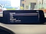 Mazda 3 2.0 E-SKYACTIV-G M HYBRID 122 AUTOMAAT EXCLUSIVE-LINE NAVIGATIE 360 CAMERA ADAPTIVE CRUISE CONTROL HEAD-UP DISPLAY APPLE CARPLAY/ANDROID RIJSTROOKSENSOREN DODEHOEKSENSOREN ZEER MOOI !!