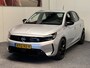 Opel Corsa 1.2 TURBO EDITION 15 STUKS OP VOORRAAD !! NAVIGATIE VIA APPLE CARPLAY/ANDROID STUUR/STOELVERWARMING CRUISE CONTROL RIJSTROOKSENSOREN DODEHOEKSENSOREN ACHTERUITRIJCAMERA ZEER MOOI !!