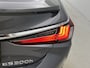 Lexus ES 300h President Line | Mark Levinson | Schuifdak | Stoelverlenging |