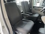 Volkswagen Transporter 2.0 TDI L2H1 DC 4Motion 150pk 4x4 Dubbele schuifdeur Airco Cruise controle Trekhaak 2500kg trekgewicht Camera Telefoonverbinding 5-Persoons Sitebars Achterklep   Apk 04-2026