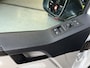 Volkswagen Transporter 2.0 TDI L2H1 DC 4Motion 150pk 4x4 Dubbele schuifdeur Airco Cruise controle Trekhaak 2500kg trekgewicht Camera Telefoonverbinding 5-Persoons Sitebars Achterklep   Apk 04-2026