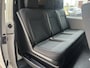 Volkswagen Transporter 2.0 TDI L2H1 DC 4Motion 150pk 4x4 Dubbele schuifdeur Airco Cruise controle Trekhaak 2500kg trekgewicht Camera Telefoonverbinding 5-Persoons Sitebars Achterklep   Apk 04-2026