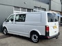 Volkswagen Transporter 2.0 TDI L2H1 DC 4Motion 150pk 4x4 Dubbele schuifdeur Airco Cruise controle Trekhaak 2500kg trekgewicht Camera Telefoonverbinding 5-Persoons Sitebars Achterklep   Apk 04-2026