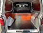 Volkswagen Transporter 2.0 TDI L2H1 DC 4Motion 150pk 4x4 Dubbele schuifdeur Airco Cruise controle Trekhaak 2500kg trekgewicht Camera Telefoonverbinding 5-Persoons Sitebars Achterklep   Apk 04-2026