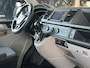 Volkswagen Transporter 2.0 TDI L2H1 DC 4Motion 150pk 4x4 Dubbele schuifdeur Airco Cruise controle Trekhaak 2500kg trekgewicht Camera Telefoonverbinding 5-Persoons Sitebars Achterklep   Apk 04-2026