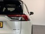 Toyota RAV4 2.5 Hybrid Bi-Tone | Schuif - / kanteldak | Trekhaak | Dealeronderhouden |