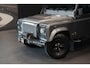 Land Rover Defender 2.4 TD 90 SW XTech *Schuifdak / Airco / Elektr. ramen / Elektr. Lier / Stoelverwarming / Origineel NL*
