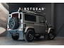Land Rover Defender 2.4 TD 90 SW XTech *Schuifdak / Airco / Elektr. ramen / Elektr. Lier / Stoelverwarming / Origineel NL*