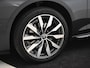 Audi A4 Avant 35 TFSI S Edition 150Pk DSG/AUTO |  | Elekt Glazen pano-dak | Achteruitrijcamera | Dodehoek detectie | Elekt achterklep | Parkeersensoren |  Stoelverwarming | Cruise control | App connect | DAB | LED | 18"LMV