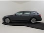 Audi A4 Avant 35 TFSI S Edition 150Pk DSG/AUTO |  | Elekt Glazen pano-dak | Achteruitrijcamera | Dodehoek detectie | Elekt achterklep | Parkeersensoren |  Stoelverwarming | Cruise control | App connect | DAB | LED | 18"LMV