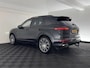 Porsche Cayenne 3.0 S E-Hybrid (Plug-In) Aut. *PANO | LEATHER | SPORT-CHRONO | FULL-LED | BOSE-SOUND | MEMORY-PACK | TOP-VIEW | NAVI-FULLMAP | HEATED-COMFORTSEATS | AIRSUSPENSION | SHIFTPADDLES | PRIVACY-GLASS | KEYLESS | CRUISE | .