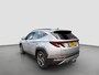 Hyundai Tucson 1.6 T-GDI 180pk Automaat MHEV 4WD Premium | Carplay | Camera | Adaptive Cruise | Leder | 19-inch velgen | Handsfree achterklep | Stoelverwaming/ventilatie | Trekhaak | Premium Audio | DAB | BLIS | Draadloze telefoonlader