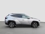 Hyundai Tucson 1.6 T-GDI 180pk Automaat MHEV 4WD Premium | Carplay | Camera | Adaptive Cruise | Leder | 19-inch velgen | Handsfree achterklep | Stoelverwaming/ventilatie | Trekhaak | Premium Audio | DAB | BLIS | Draadloze telefoonlader