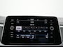 Volkswagen T-Roc Style 1.5 TSI 150 PK DSG Automaat | LED Plus | Elek. Kofferklep | Stoel & Stuurverwarming | Trekhaak | Side Assist | Achteruitrijcamera |