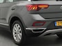 Volkswagen T-Roc Style 1.5 TSI 150 PK DSG Automaat | LED Plus | Elek. Kofferklep | Stoel & Stuurverwarming | Trekhaak | Side Assist | Achteruitrijcamera |