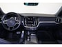 Volvo V60 B4 R-Design - IntelliSafe Assist & Surround - Harman/Kardon audio - Parkeercamera achter - Verwarmde voorstoelen, stuur & achterbank - Parkeersensoren voor & achter - Elektr. bedienb. bestuurdersstoel met geheugen - Draadloze tel. lader - Standkachel - Extra getint glas - 20' LMV