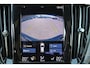 Volvo V60 B4 R-Design - IntelliSafe Assist & Surround - Harman/Kardon audio - Parkeercamera achter - Verwarmde voorstoelen, stuur & achterbank - Parkeersensoren voor & achter - Elektr. bedienb. bestuurdersstoel met geheugen - Draadloze tel. lader - Standkachel - Extra getint glas - 20' LMV