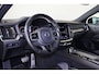 Volvo V60 B4 R-Design - IntelliSafe Assist & Surround - Harman/Kardon audio - Parkeercamera achter - Verwarmde voorstoelen, stuur & achterbank - Parkeersensoren voor & achter - Elektr. bedienb. bestuurdersstoel met geheugen - Draadloze tel. lader - Standkachel - Extra getint glas - 20' LMV