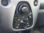 Toyota Aygo 1.0 VVT-i x-play / NL-Auto / 93.000 KM / Radio-Bluetooth / Airco / Camera-Achter / 15'' All-Seasons / ENZ.