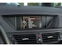 BMW X1 xDrive28i Executive | 3e eigenaar | Keyless entry | Memory | Stoelverwarming | Xenon | Cruise control | Navigatie | Sportstuur | PDC | Climate control | Lichtpakket | Regensensor