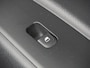 Kia Stonic 1.0 T-GDi MHEV DCT7 120PK DynamicLine Navi Pack Automaat - Navigatie - Camera - Climate control - Cruise control - Trekhaak - Fabrieksgarantie tot 11-2028