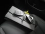 Mercedes-Benz A-klasse 250 e Business Line | Panoramadak | Getint glas | Thermotronic | Widescreen | Stoelverwarming |