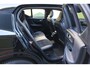 Volvo XC40 2.0 T5 AWD R-Design Dark, Intro Edition, 247Pk, Onderscheidend, Full options Alles in de kleur Black Stone, Harman Kardon, 21" LM, Pano dak, Leer/alcantara, enz.enz.