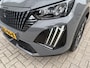Peugeot 2008 1.2 Turbo 100 PK Allure | Trekhaak 1200 KG | 4 Seizoen banden | Navigatie via Telefoon | 360 Graden Camera | Climate Control | LED Verlichting | 17" Lichtmetalen Velgen | Hoge Zitpositie | Half Lederen Bekleding | Dode hoekbewaking | Adaptive Cruise Control |