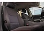 BMW 3-Serie Touring 318i Executive | Facelift | Cruise control | Comfort Package | Climate control | PDC achter | Regensensor | Radio Professional | 17 inch | Stuurwiel multifunctioneel