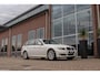 BMW 3-Serie Touring 318i Executive | Facelift | Cruise control | Comfort Package | Climate control | PDC achter | Regensensor | Radio Professional | 17 inch | Stuurwiel multifunctioneel