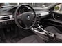 BMW 3-Serie Touring 318i Executive | Facelift | Cruise control | Comfort Package | Climate control | PDC achter | Regensensor | Radio Professional | 17 inch | Stuurwiel multifunctioneel