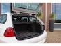 BMW 3-Serie Touring 318i Executive | Facelift | Cruise control | Comfort Package | Climate control | PDC achter | Regensensor | Radio Professional | 17 inch | Stuurwiel multifunctioneel