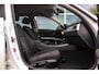 BMW 3-Serie Touring 318i Executive | Facelift | Cruise control | Comfort Package | Climate control | PDC achter | Regensensor | Radio Professional | 17 inch | Stuurwiel multifunctioneel
