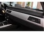 BMW 3-Serie Touring 318i Executive | Facelift | Cruise control | Comfort Package | Climate control | PDC achter | Regensensor | Radio Professional | 17 inch | Stuurwiel multifunctioneel