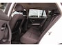 BMW 3-Serie Touring 318i Executive | Facelift | Cruise control | Comfort Package | Climate control | PDC achter | Regensensor | Radio Professional | 17 inch | Stuurwiel multifunctioneel