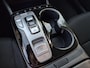 Hyundai Tucson 1.6 T-GDI PHEV Comfort Smart Sky 4WD / Dealeronderhouden / Fabrieksgarantie tot 06-2027 / Glazen schuif- en kanteldak / Stuur- & Stoelverwarming / Trekgewicht 1350 kg / Adaptief cruise control / Achteruitrijcamera / Krell Audio Systeem /