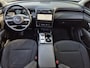 Hyundai Tucson 1.6 T-GDI PHEV Comfort Smart Sky 4WD / Dealeronderhouden / Fabrieksgarantie tot 06-2027 / Glazen schuif- en kanteldak / Stuur- & Stoelverwarming / Trekgewicht 1350 kg / Adaptief cruise control / Achteruitrijcamera / Krell Audio Systeem /