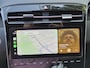Hyundai Tucson 1.6 T-GDI PHEV Comfort Smart Sky 4WD / Dealeronderhouden / Fabrieksgarantie tot 06-2027 / Glazen schuif- en kanteldak / Stuur- & Stoelverwarming / Trekgewicht 1350 kg / Adaptief cruise control / Achteruitrijcamera / Krell Audio Systeem /