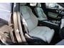 Volvo XC60 T8 390PK Automaat Twin Engine AWD Inscription | Head-up | Pilot Assist | Trekhaak | 360 Camera | H&K Audio | Schuif/kanteldak |