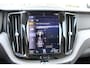 Volvo XC60 T8 390PK Automaat Twin Engine AWD Inscription | Head-up | Pilot Assist | Trekhaak | 360 Camera | H&K Audio | Schuif/kanteldak |