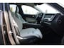 Volvo XC60 T8 390PK Automaat Twin Engine AWD Inscription | Head-up | Pilot Assist | Trekhaak | 360 Camera | H&K Audio | Schuif/kanteldak |