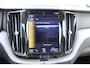 Volvo XC60 T8 390PK Automaat Twin Engine AWD Inscription | Head-up | Pilot Assist | Trekhaak | 360 Camera | H&K Audio | Schuif/kanteldak |